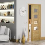Seville Glazed 4L Oak Door